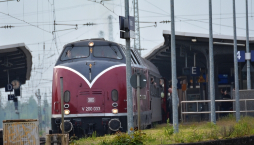 Die V 200 003 im Bahnhof Rheine